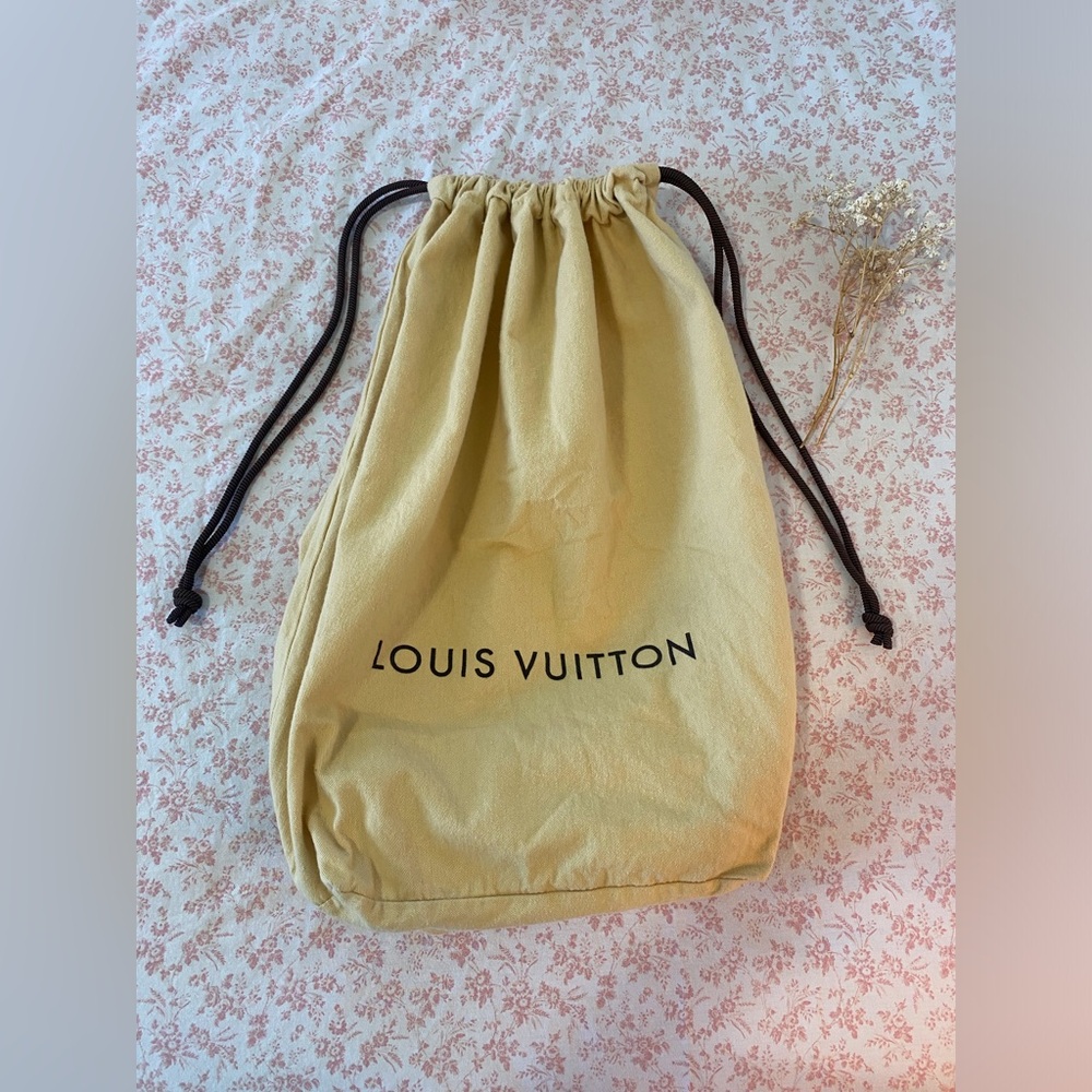 Louis Vuitton Drawstring Dust Bag